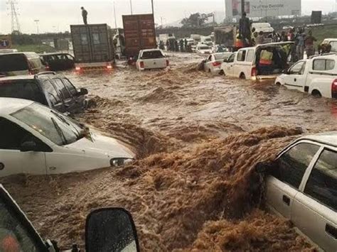 floods in ladysmith kzn today